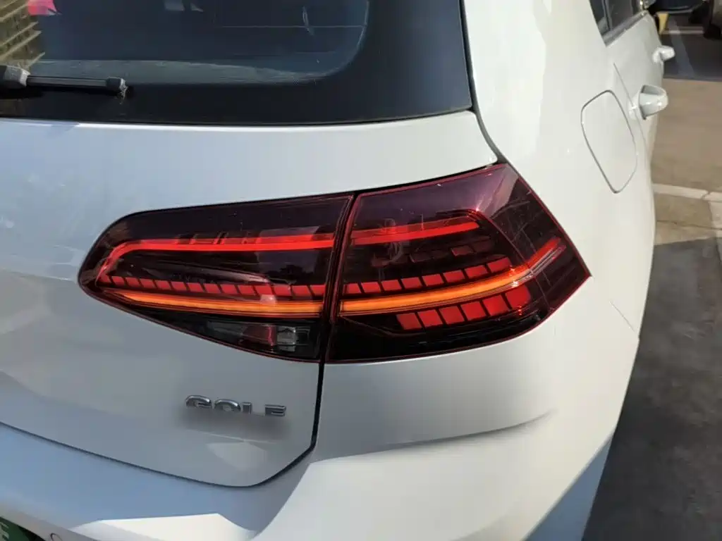 Volkswagen Golf — миниатюра 8