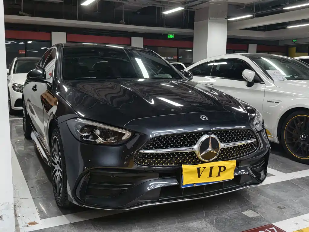 Mercedes-Benz C-Class — миниатюра 3