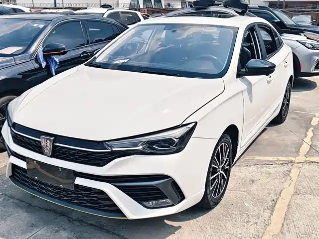 2022 Roewe i5