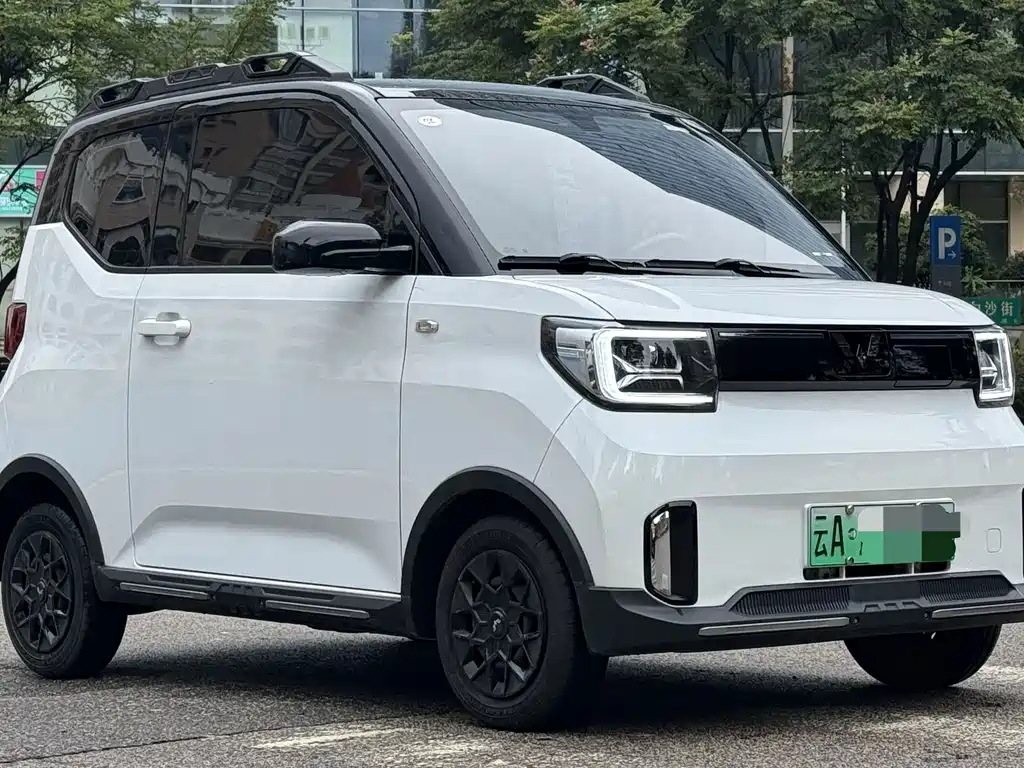 Wuling MINIEV — миниатюра 3