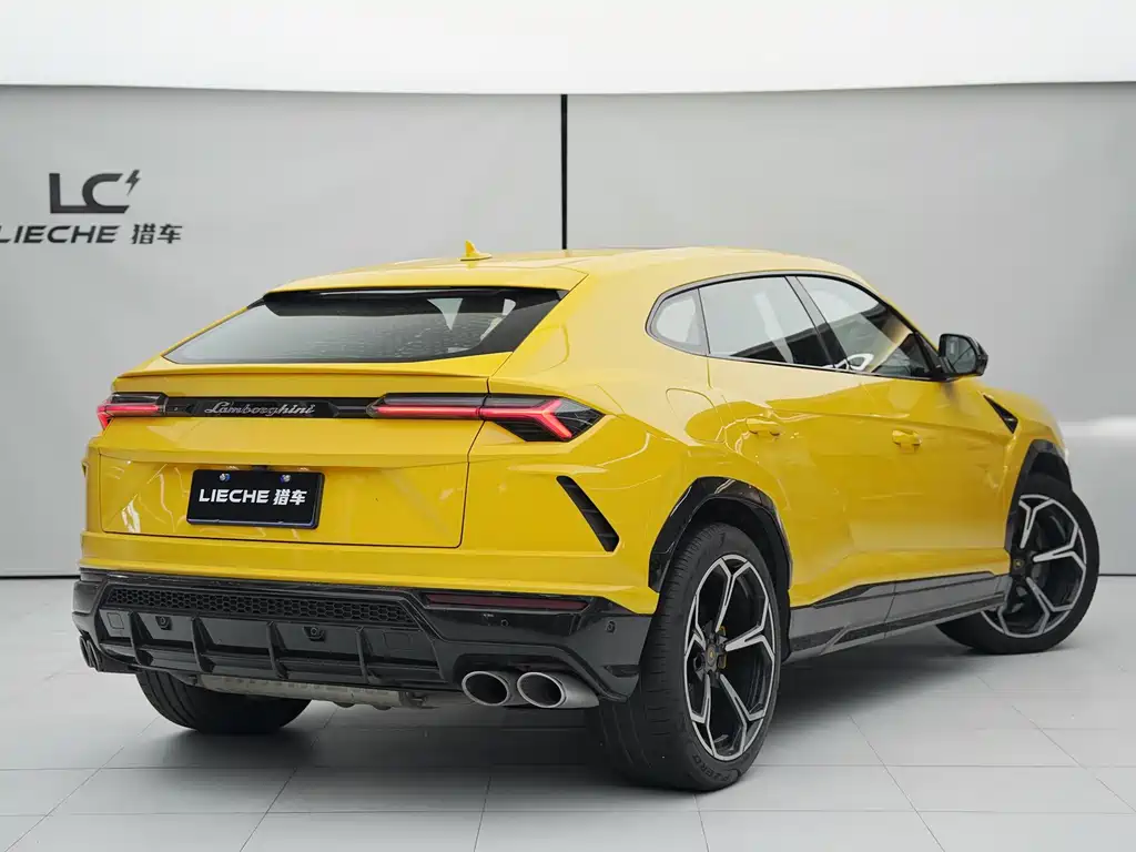 Lamborghini Urus — миниатюра 5