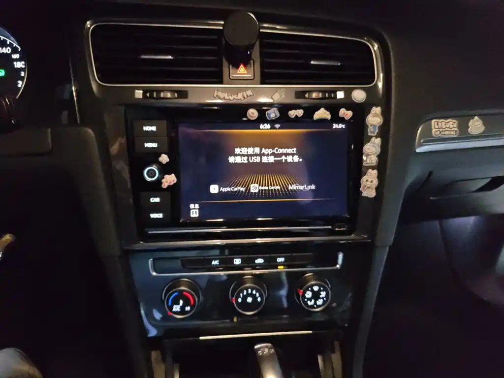 Volkswagen Golf — миниатюра 14