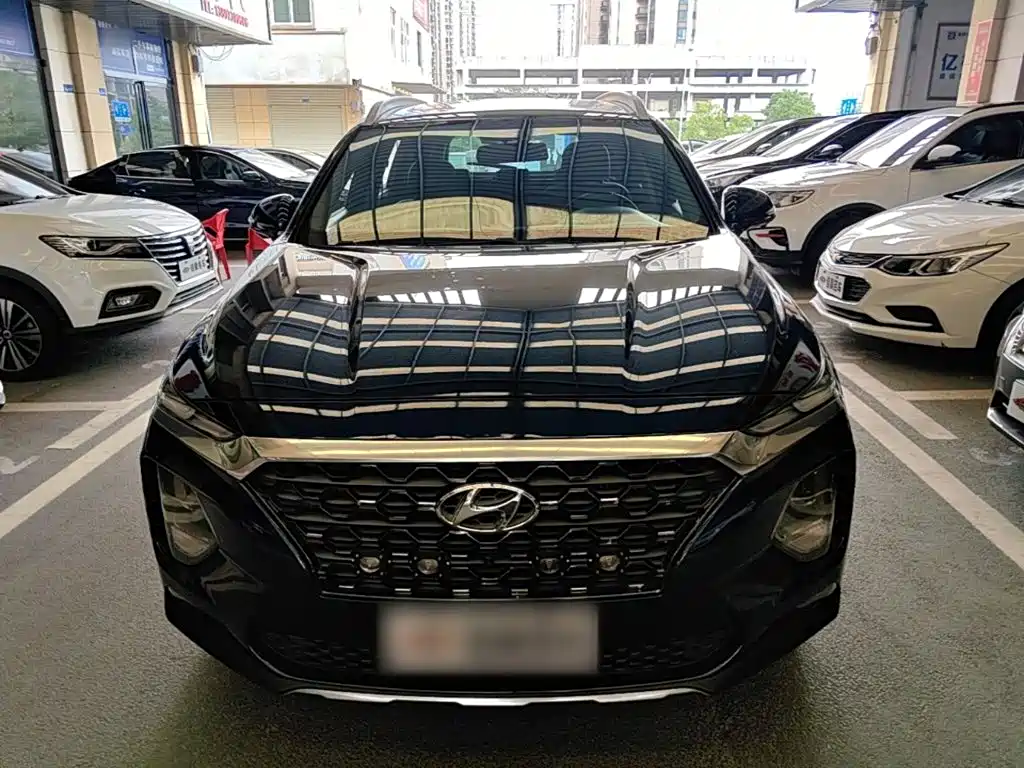 Hyundai Santa Fe — миниатюра 3