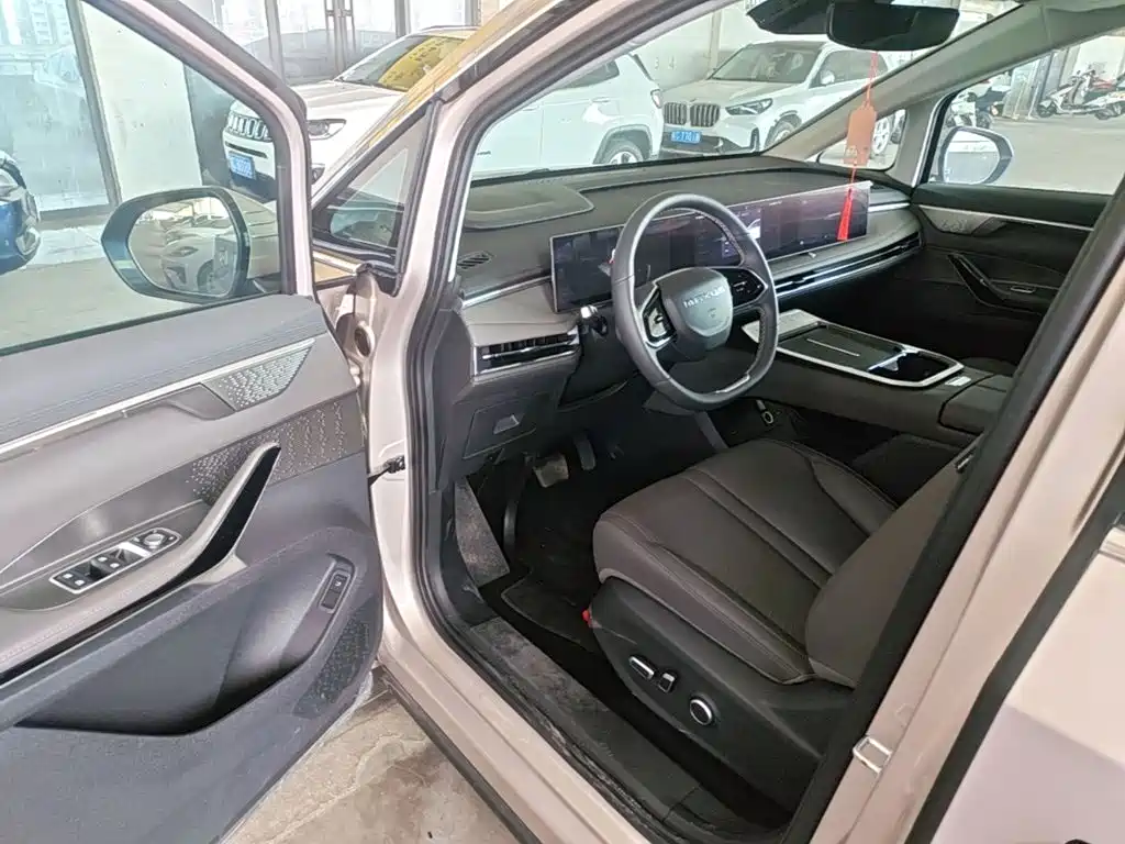 MAXUS G70 — миниатюра 16