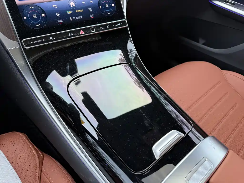 Mercedes-Benz GLC — миниатюра 17