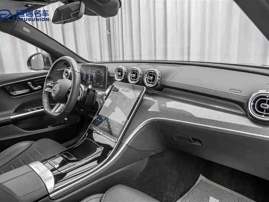 Mercedes-Benz C-Class — миниатюра 14