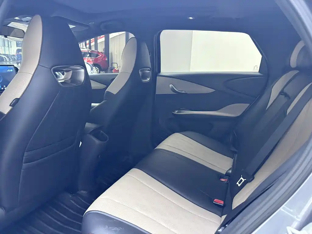 BYD Dolphin — миниатюра 10