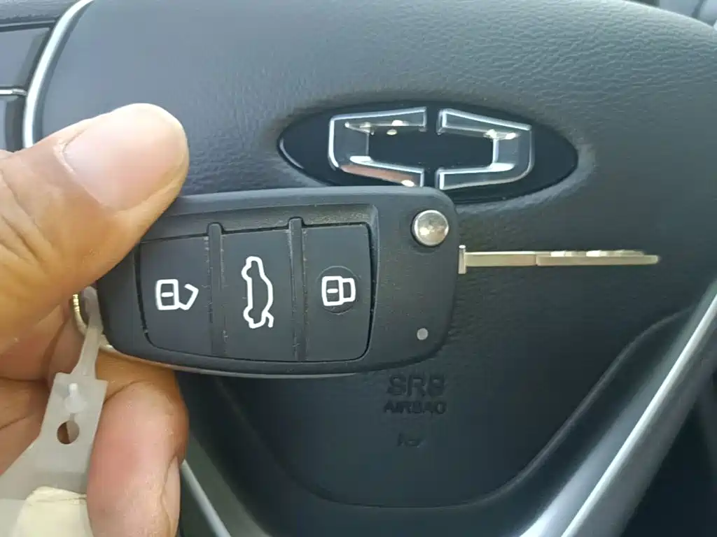 Guojin Auto Junxing — миниатюра 9
