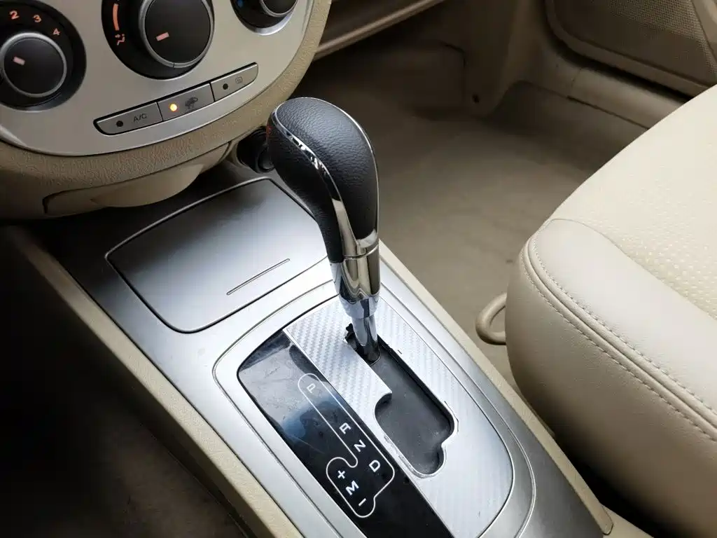Buick Excelle — миниатюра 13