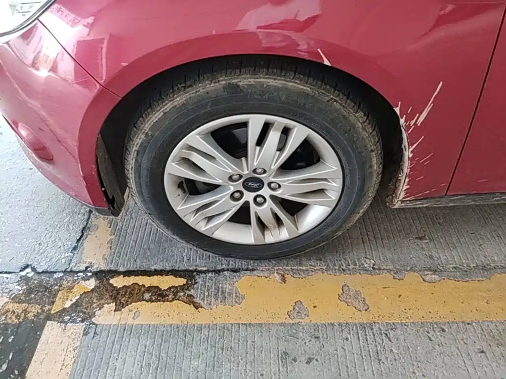 Ford Focus — миниатюра 23