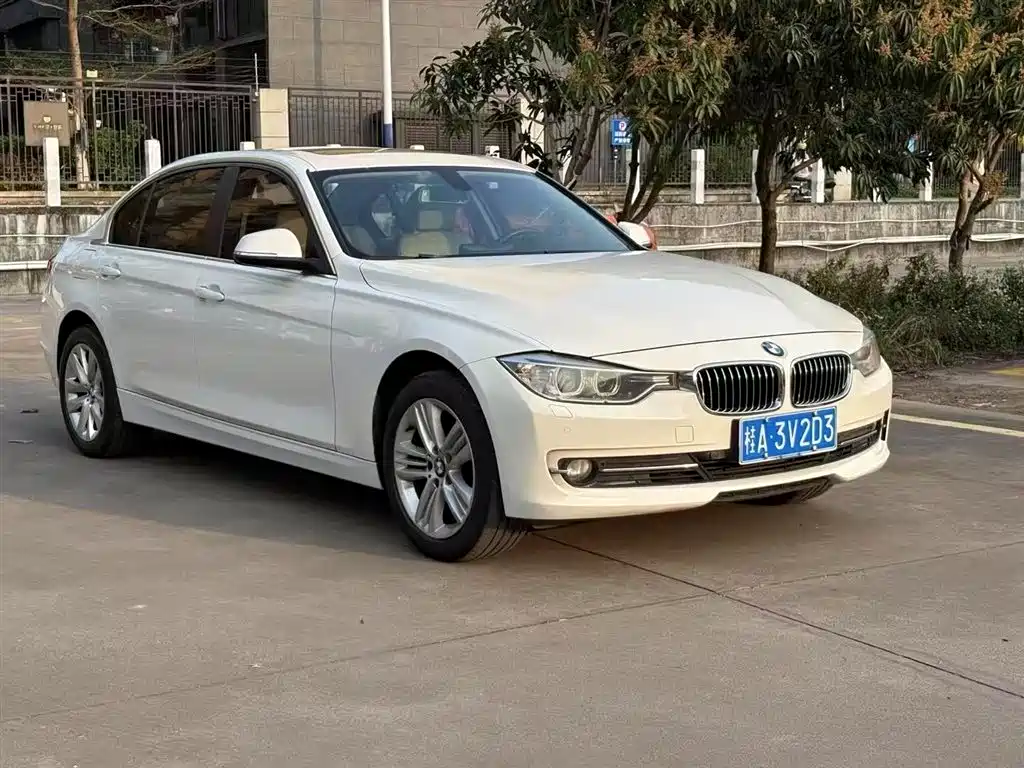 BMW 3 Series 2013