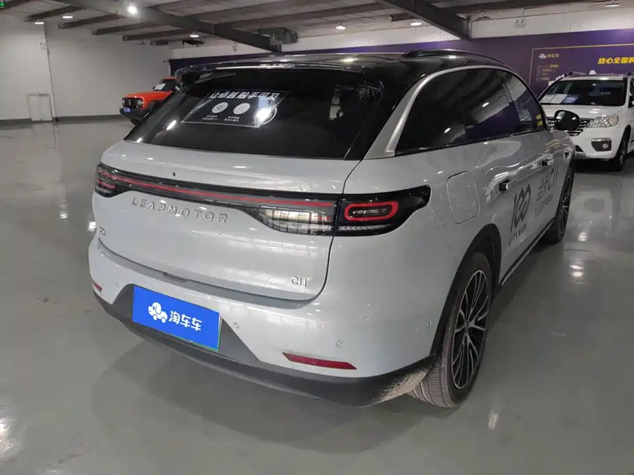 Leapmotor Leapmotor C11 — миниатюра 3