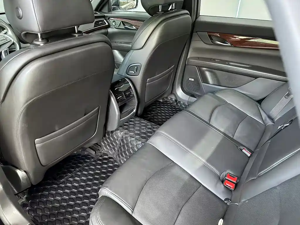 Cadillac CT6 2022 28T