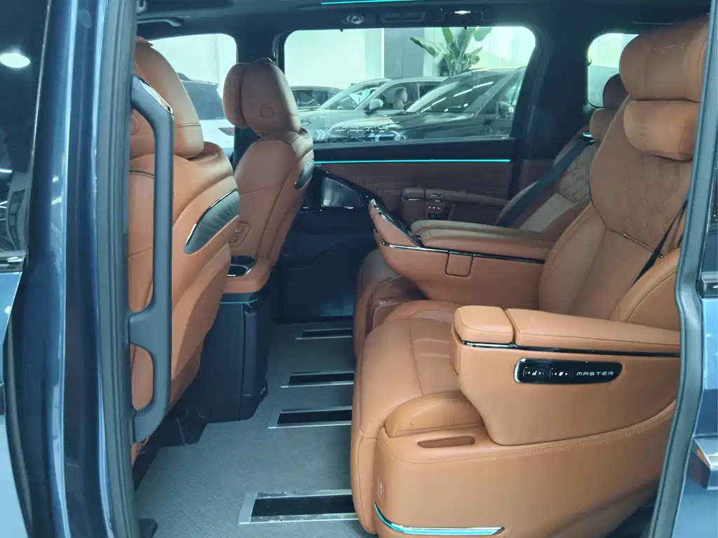 GAC Motor Trumpchi Xiangwang M8 — миниатюра 9