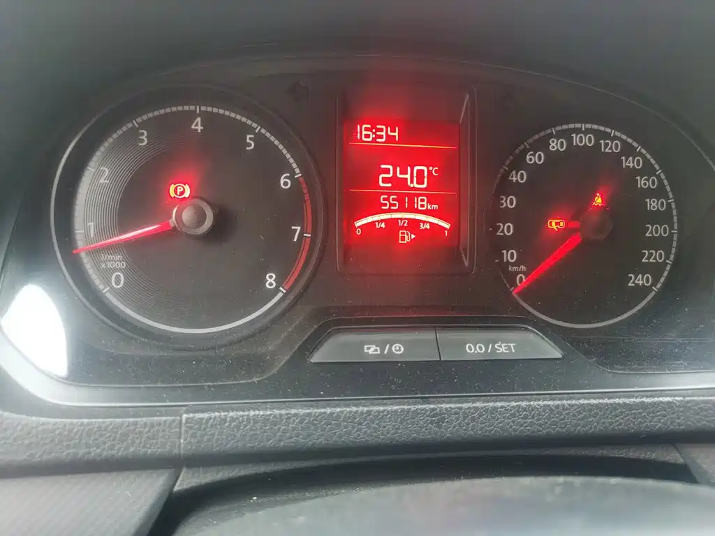 Volkswagen Jetta — миниатюра 8