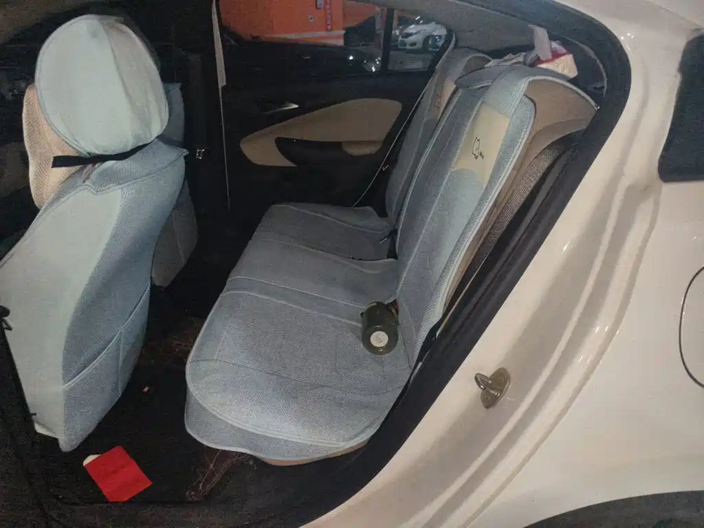 Buick Excelle — миниатюра 13