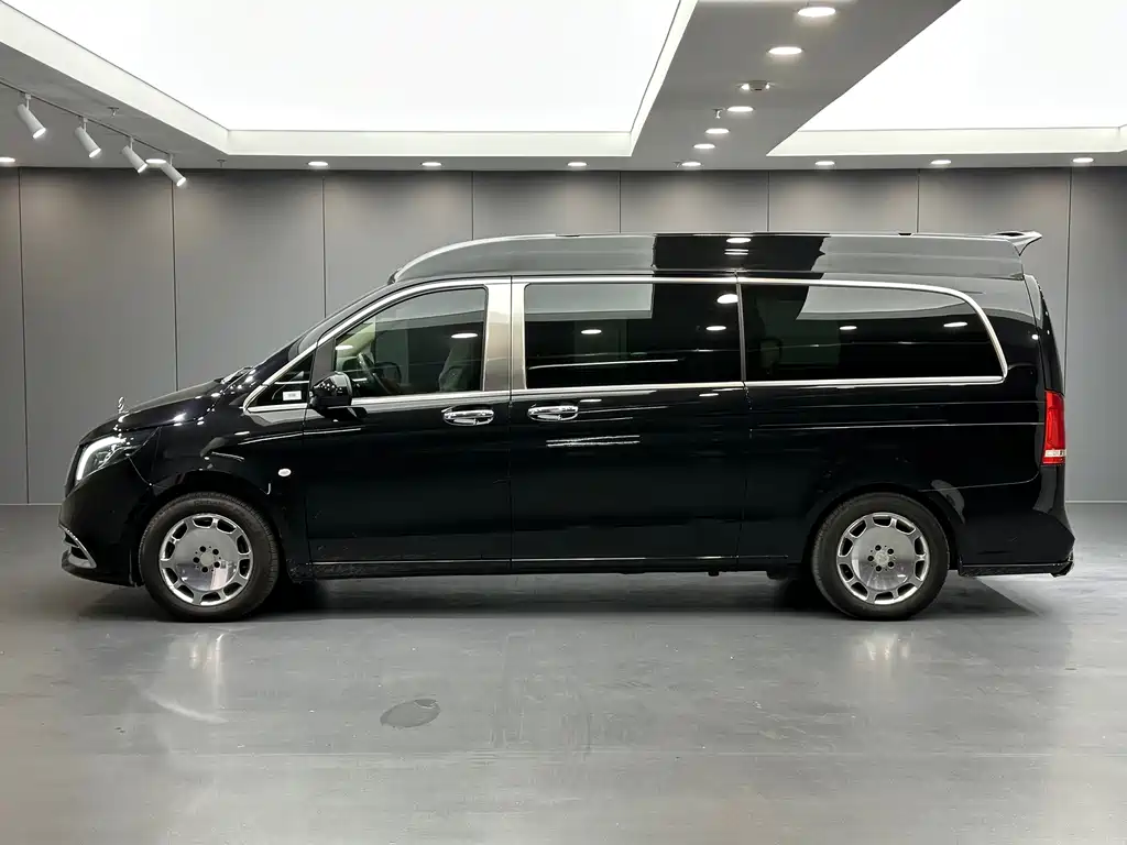 Mercedes-Benz Vito — миниатюра 7