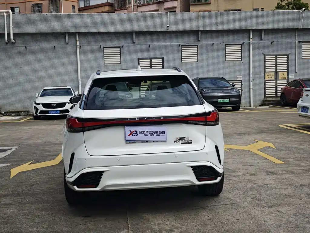 Lexus RX — миниатюра 7