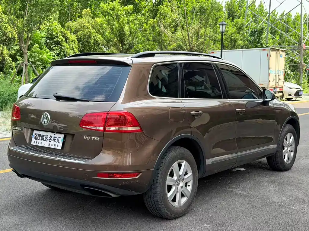 Volkswagen Touareg — миниатюра 7