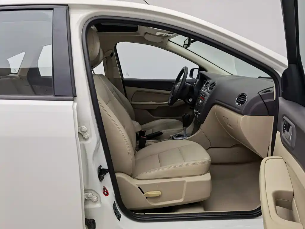Ford Focus — миниатюра 23
