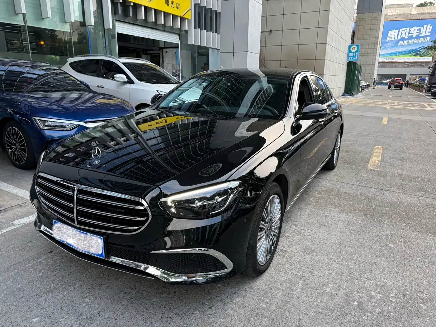 奔驰E级 2023款 E 300 L 豪华型 2023