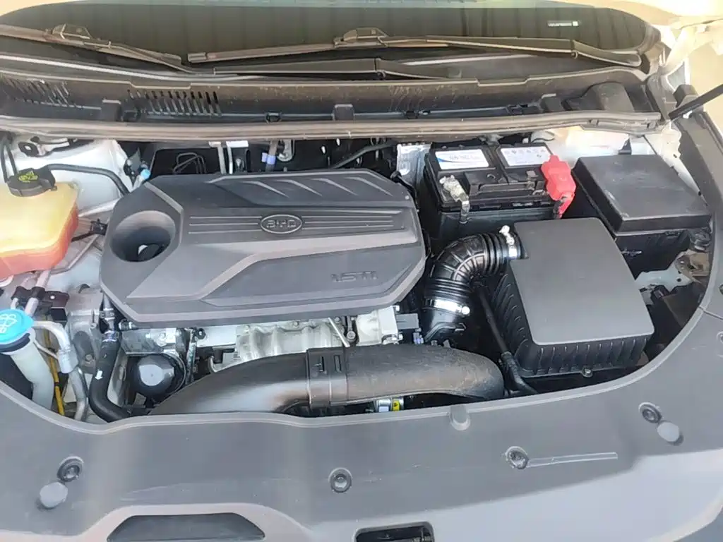 BYD MAX — миниатюра 20