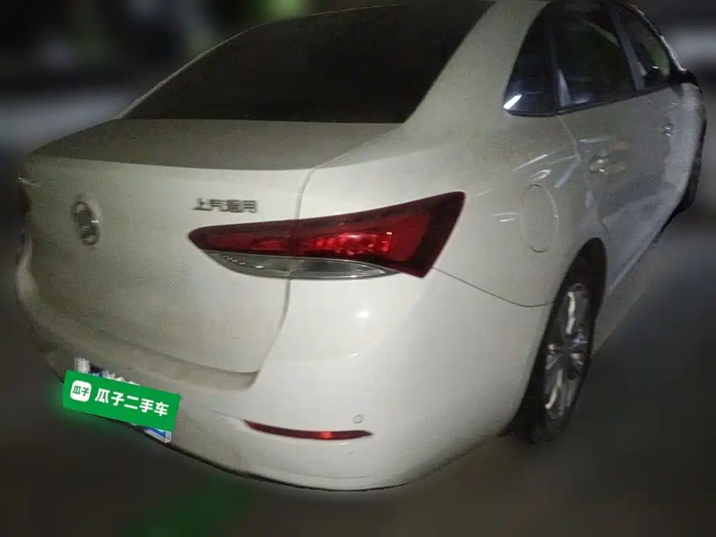 Buick Excelle — миниатюра 7