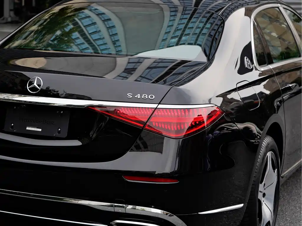 Mercedes-Benz S-Class — миниатюра 6