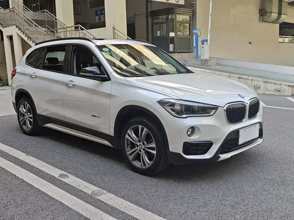 BMW X1 — миниатюра 3