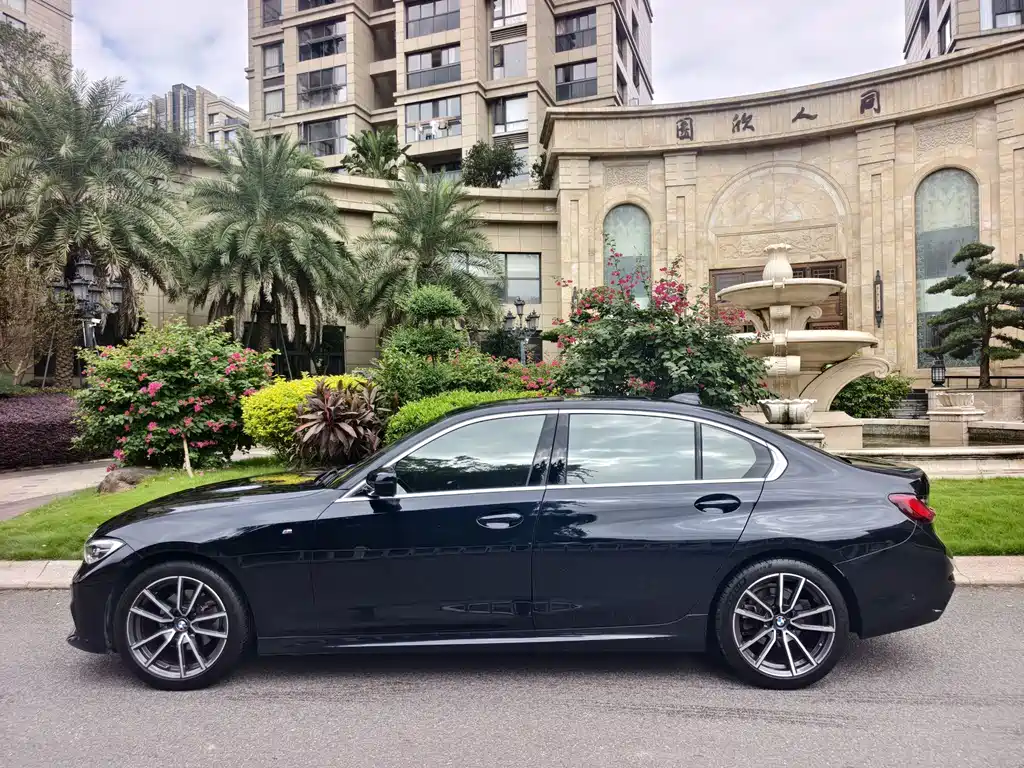 BMW 3 Series — миниатюра 4