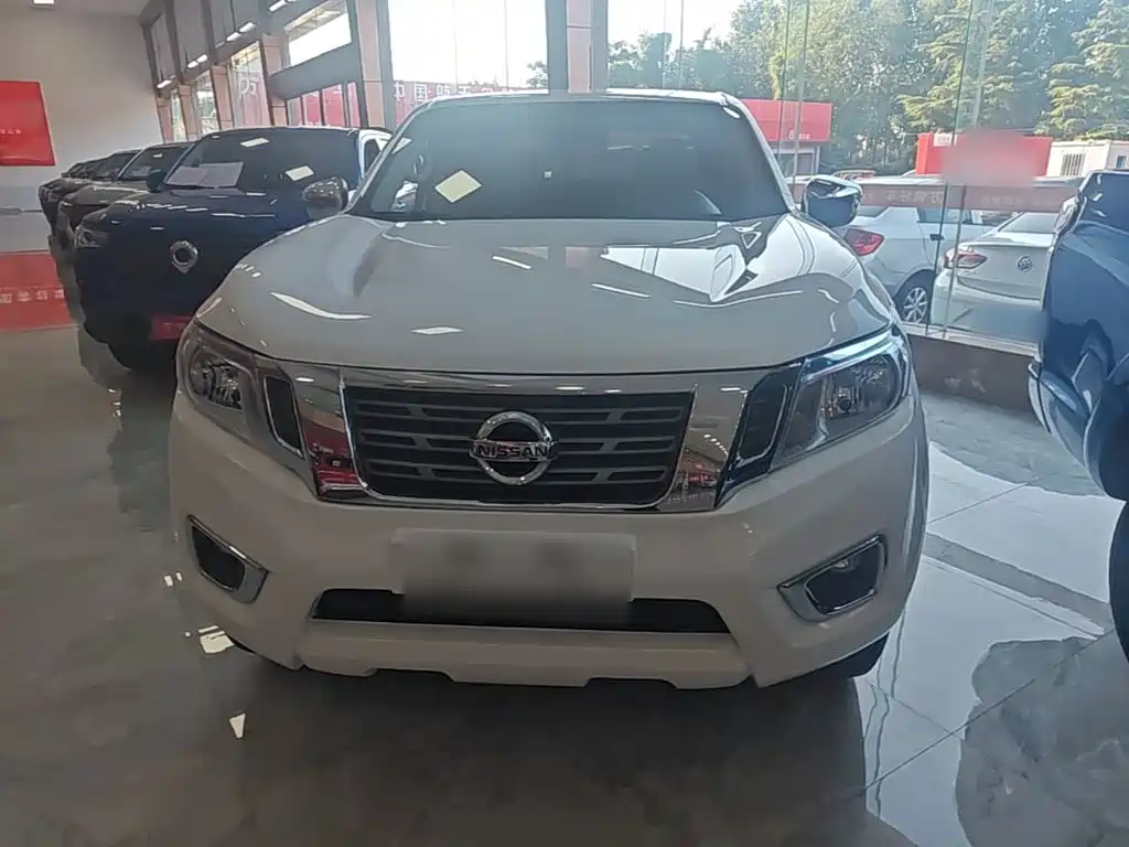 Nissan Navara — миниатюра 3