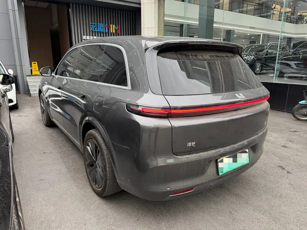 Li Auto Li L8 — миниатюра 7