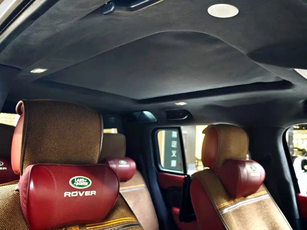 Land Rover Defender — миниатюра 24