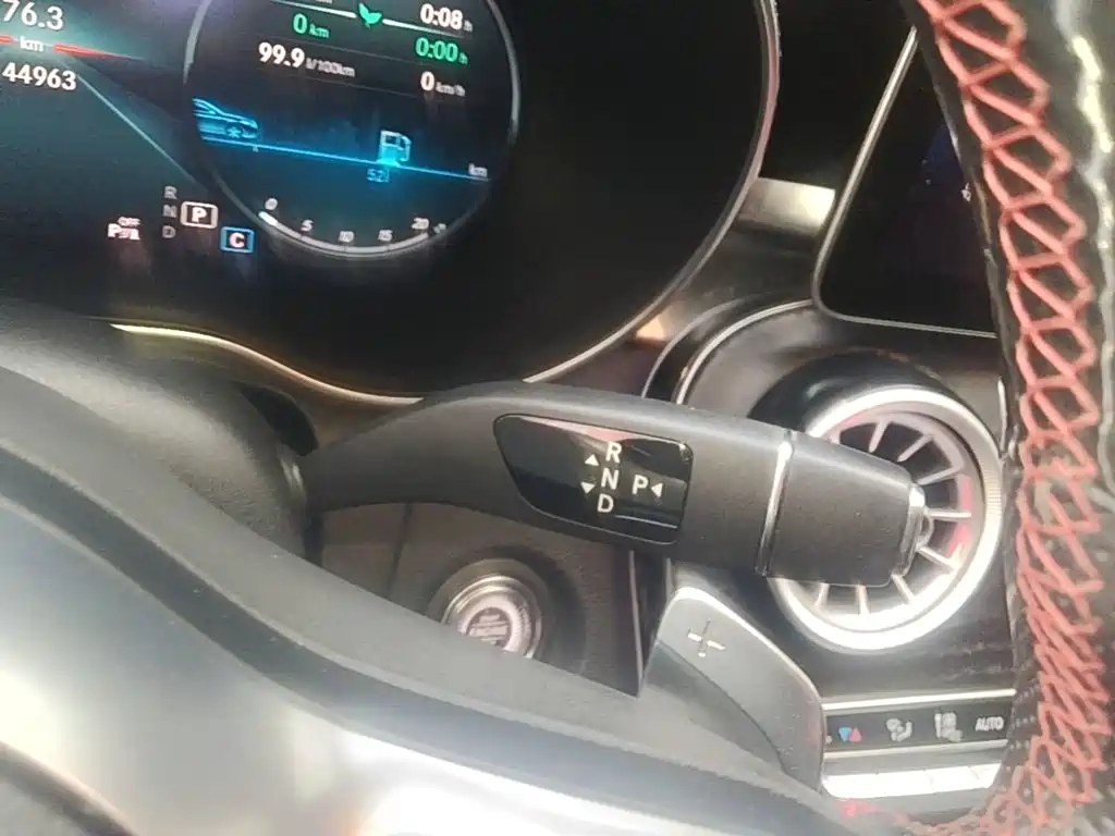 Mercedes-Benz C-Class — миниатюра 14