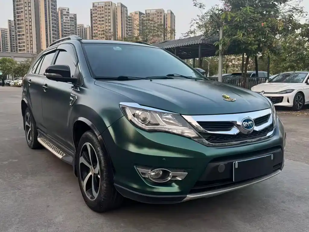 BYD S7