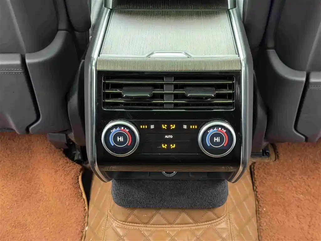 Land Rover Range Rover — миниатюра 15