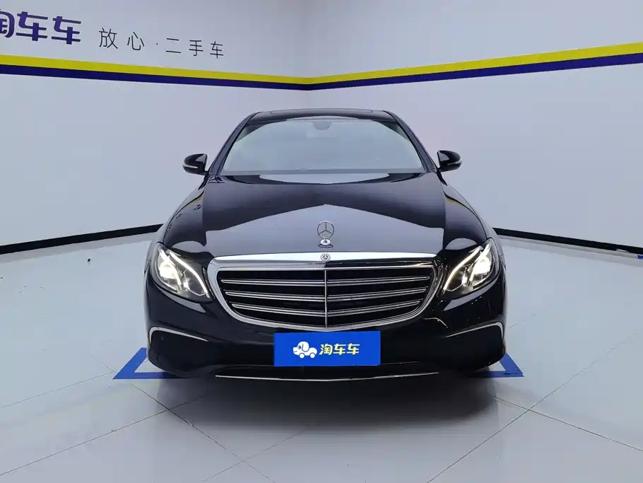 Mercedes-Benz E-Class — миниатюра 2