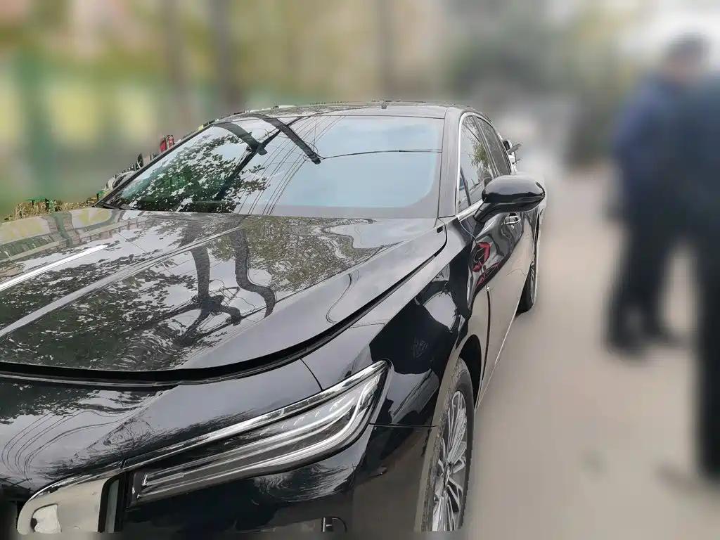 Hongqi Hongqi H5 — миниатюра 2