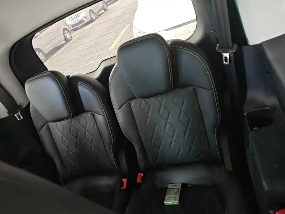 Baojun KiWi EV — миниатюра 11