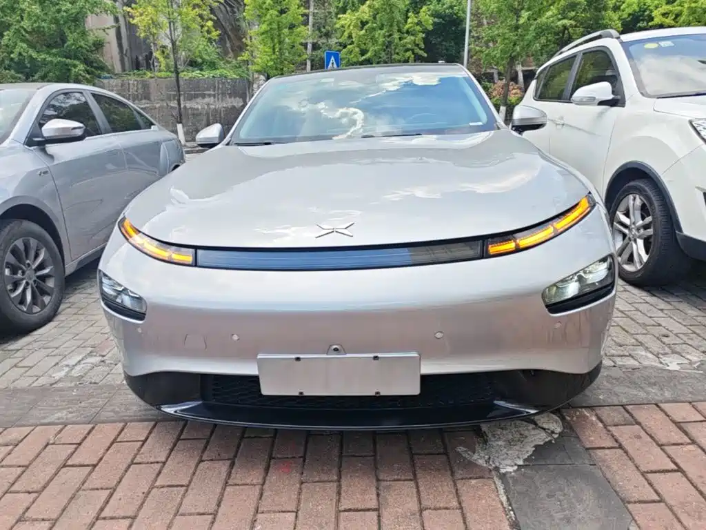 XPeng P7 — миниатюра 3