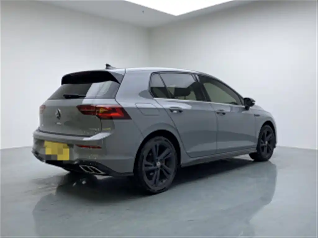Volkswagen Golf — миниатюра 18