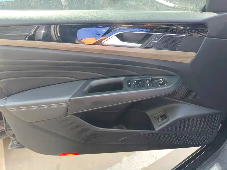 Volkswagen Passat — миниатюра 7