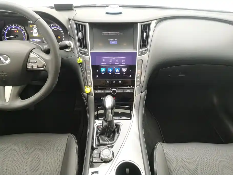 Infiniti Q50L — миниатюра 16
