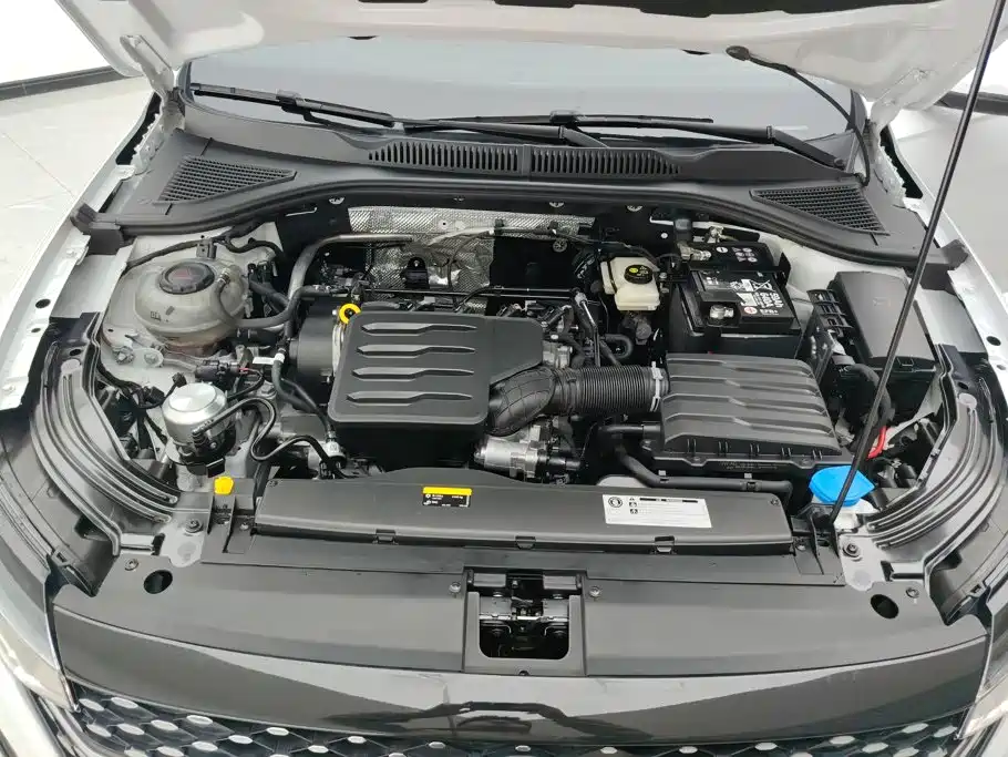 Volkswagen Lavida — миниатюра 10