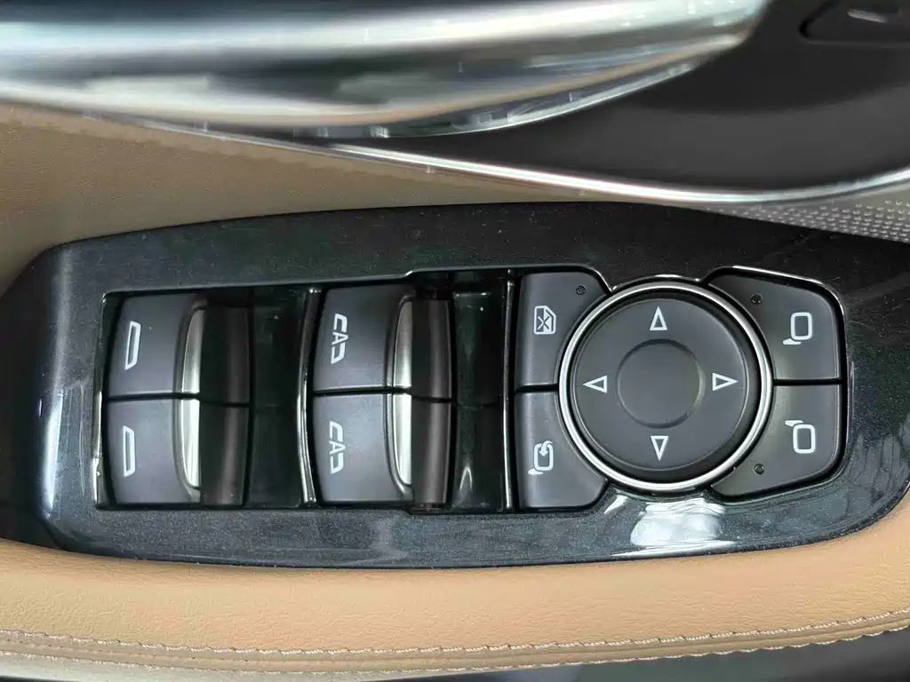 Cadillac CT5 — миниатюра 31