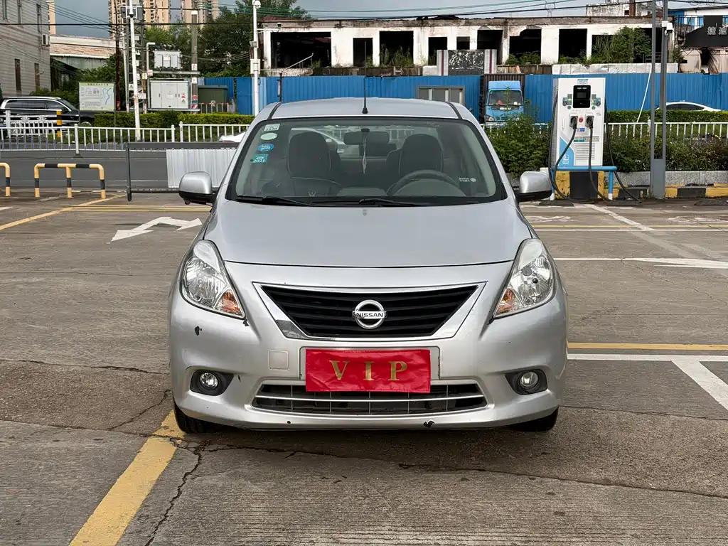 Nissan Sunny — миниатюра 2