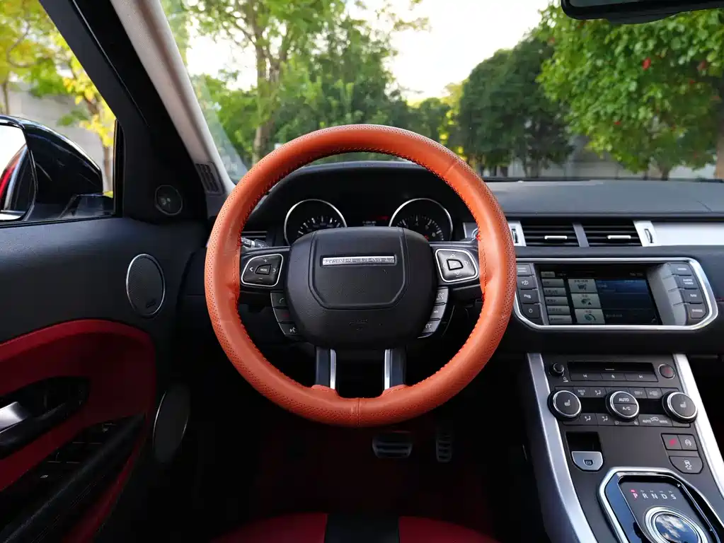 Land Rover Evoque (Import) — миниатюра 5