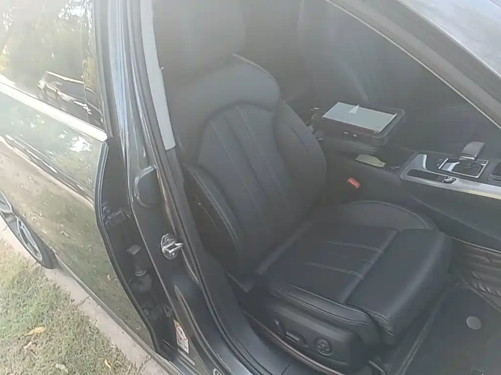 Audi A4L — миниатюра 25