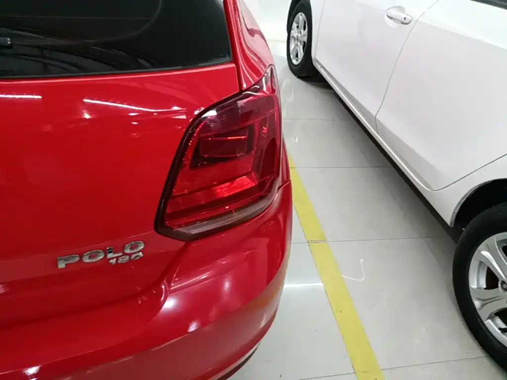 Volkswagen Polo — миниатюра 8