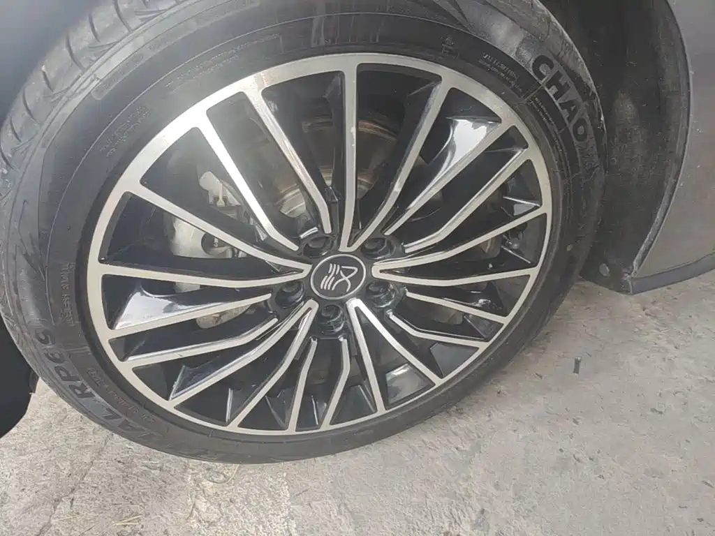 BYD Han — миниатюра 23